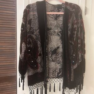 Burn out velvet kimono. OS. Burgundy and black.